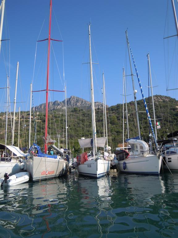 Appartamenti Da Vincenza Santa Maria Navarrese Exteriér fotografie