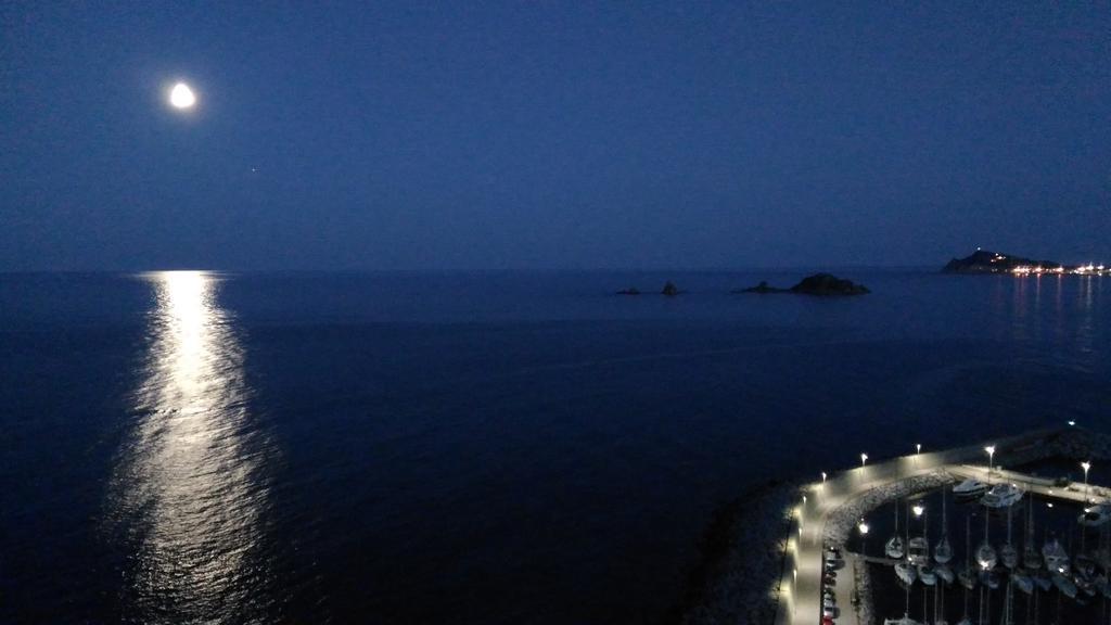 Appartamenti Da Vincenza Santa Maria Navarrese Exteriér fotografie